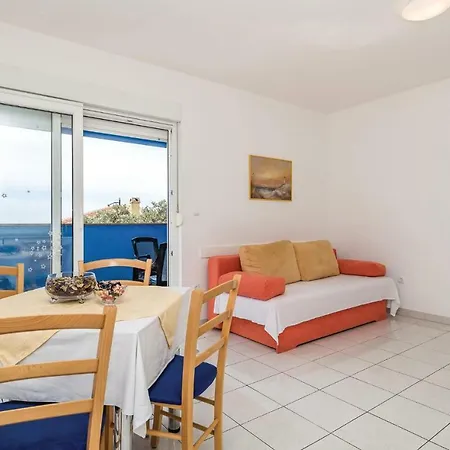 Two-bedroom In Kolan